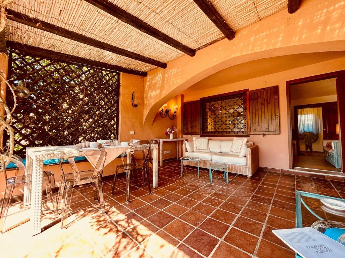 Villetta A Schiera Caprifogli Baja Cerdeña Exterior foto